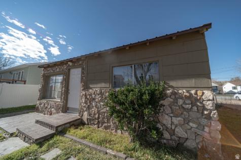 331 N 400 E Price UT 84501