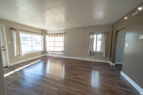 331 N 400 E Price UT 84501
