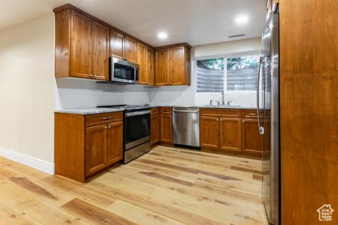 139 E 400 N Farmington UT 84025