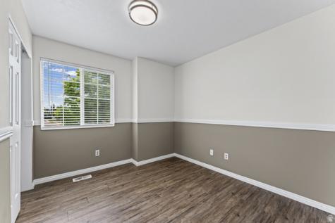 3 E Alfred Avenue Kaysville UT 84037