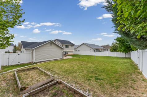 3 E Alfred Avenue Kaysville UT 84037