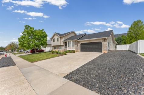 3 E Alfred Avenue Kaysville UT 84037