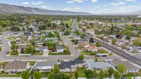 3 E Alfred Avenue Kaysville UT 84037