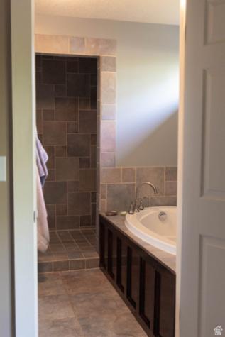 218 E Golden Willow Circle Sandy UT 84070