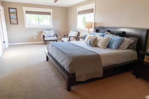 218 E Golden Willow Circle Sandy UT 84070