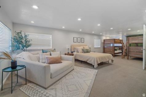 4426 S 3035 E Holladay UT 84124