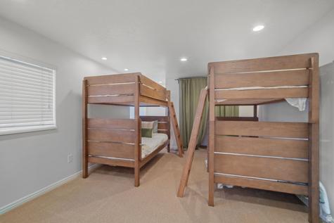 4426 S 3035 E Holladay UT 84124