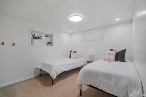 4426 S 3035 E Holladay UT 84124
