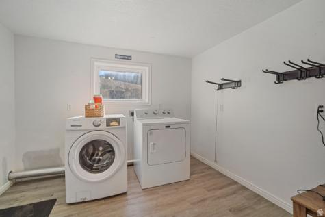 4426 S 3035 E Holladay UT 84124
