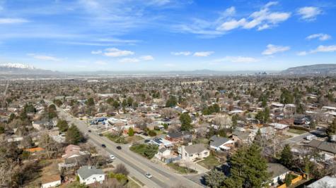 4426 S 3035 E Holladay UT 84124