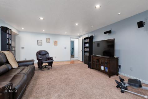 6618 S Scarsborough Lane West Jordan UT 84084