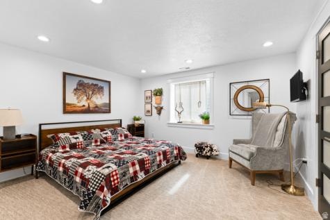 893 E Hollyhock Fruit Heights UT 84037