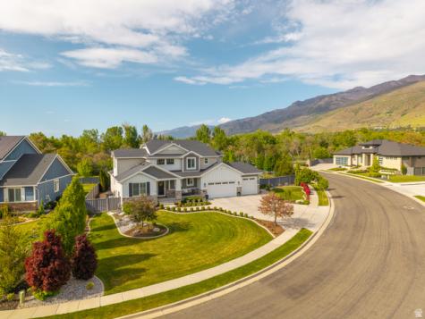 893 E Hollyhock Fruit Heights UT 84037