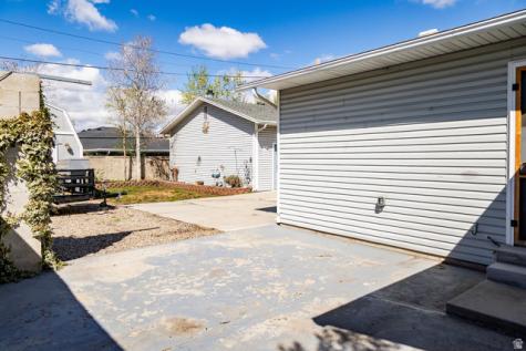 1371 E 8600 S Sandy UT 84093