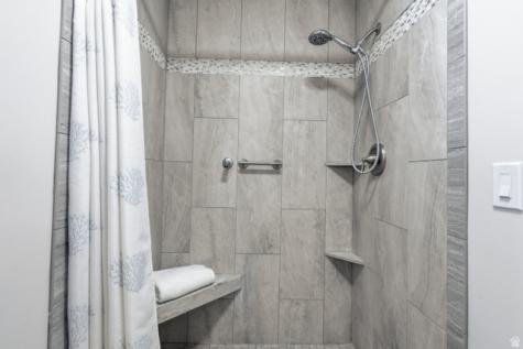 1242 E Snowcreek Drive Layton UT 84040