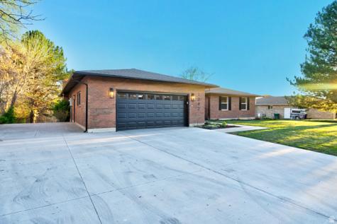 1242 E Snowcreek Drive Layton UT 84040