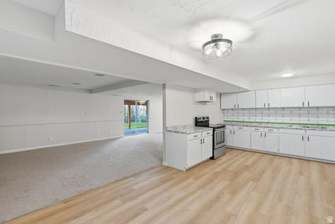1242 E Snowcreek Drive Layton UT 84040