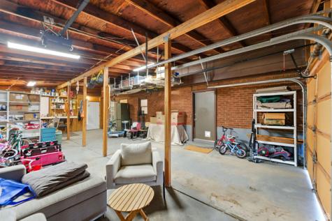 321 E 6240 S Murray UT 84107