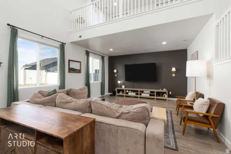 2608 W 2960 S Syracuse UT 84075