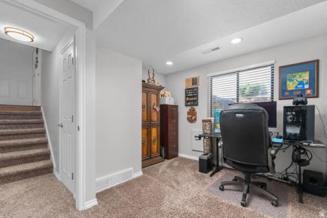 429 E 1700 S Kaysville UT 84037