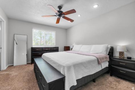 429 E 1700 S Kaysville UT 84037