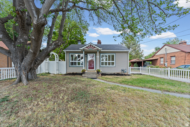 327 E 5300 S Murray UT 84107