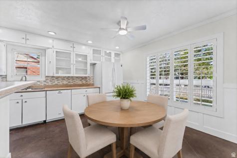 327 E 5300 S Murray UT 84107