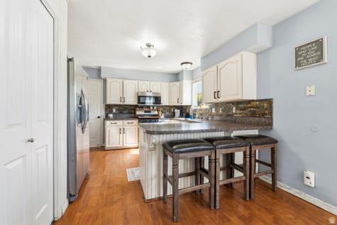 964 N 575 W Clinton UT 84015