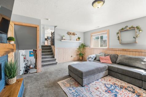 964 N 575 W Clinton UT 84015