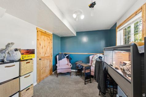 964 N 575 W Clinton UT 84015