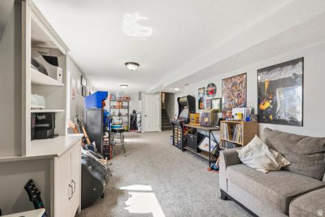 964 N 575 W Clinton UT 84015