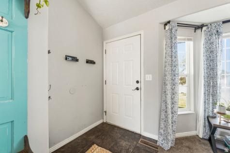 964 N 575 W Clinton UT 84015