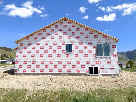 936 E 410 N Hyde Park UT 84318