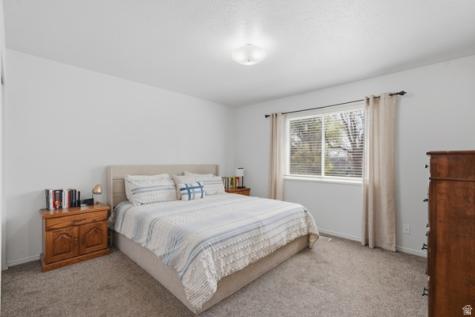 318 E 1700 S Kaysville UT 84037