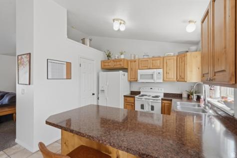 318 E 1700 S Kaysville UT 84037
