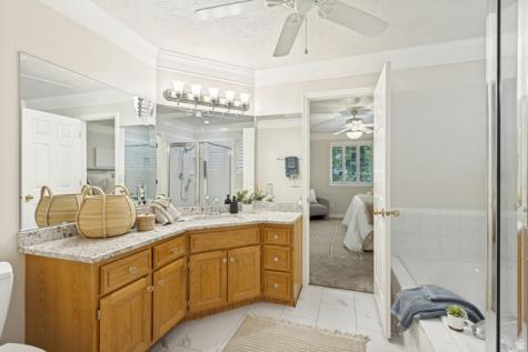 1077 E Brook Circle Kaysville UT 84037