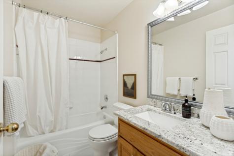 1077 E Brook Circle Kaysville UT 84037