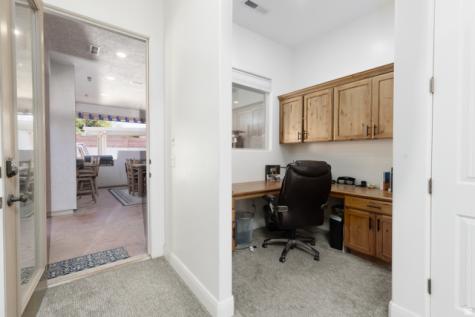 3177 E Broken Rock Way Washington UT 84780