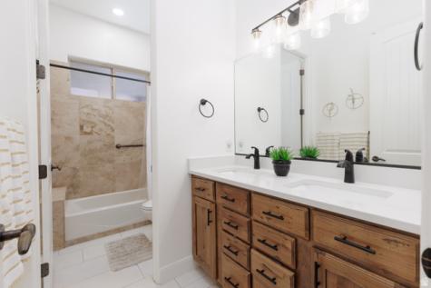 3177 E Broken Rock Way Washington UT 84780