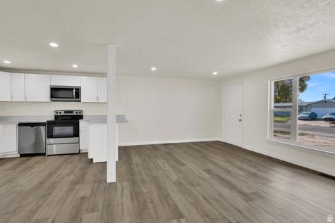 2512 N 475 W Sunset UT 84015