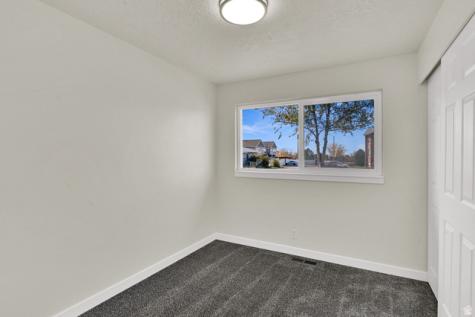 2512 N 475 W Sunset UT 84015