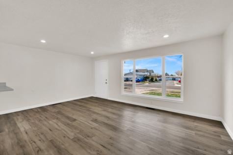 2512 N 475 W Sunset UT 84015