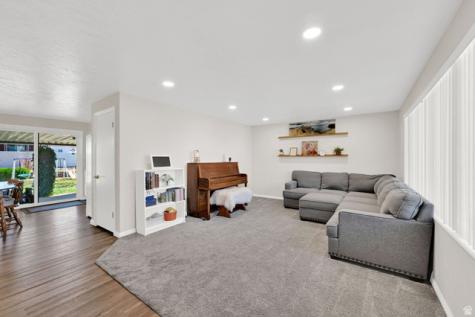 2088 N 450 W Sunset UT 84015