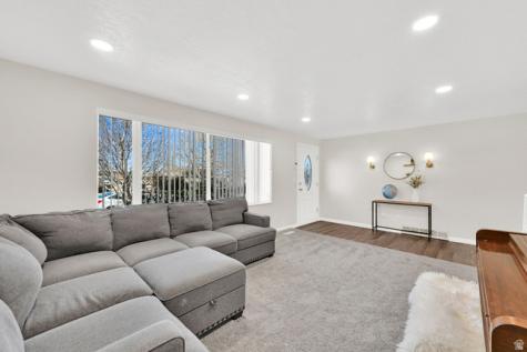 2088 N 450 W Sunset UT 84015