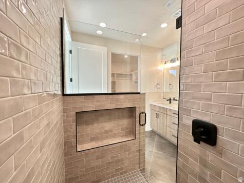 1023 N Falcon Ridge View Hurricane UT 84737