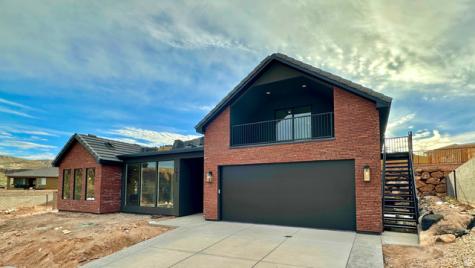 1023 N Falcon Ridge View Hurricane UT 84737