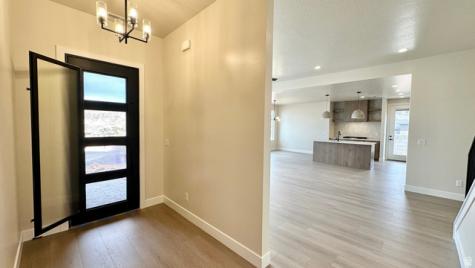 1023 N Falcon Ridge View Hurricane UT 84737