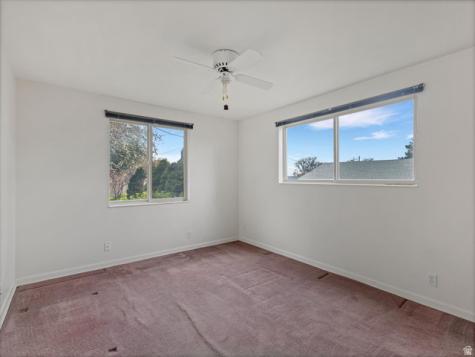 1204 E Iris Lane Millcreek UT 84106