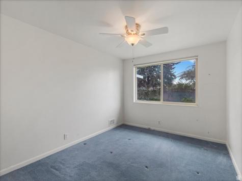 1204 E Iris Lane Millcreek UT 84106