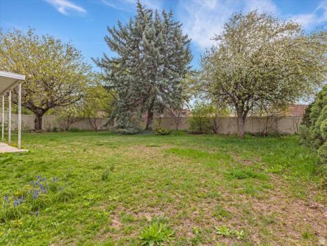 1204 E Iris Lane Millcreek UT 84106